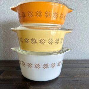 Vintage Pyrex Town and Country Bake and Serve 471 472 473